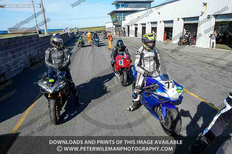 anglesey no limits trackday;anglesey photographs;anglesey trackday photographs;enduro digital images;event digital images;eventdigitalimages;no limits trackdays;peter wileman photography;racing digital images;trac mon;trackday digital images;trackday photos;ty croes